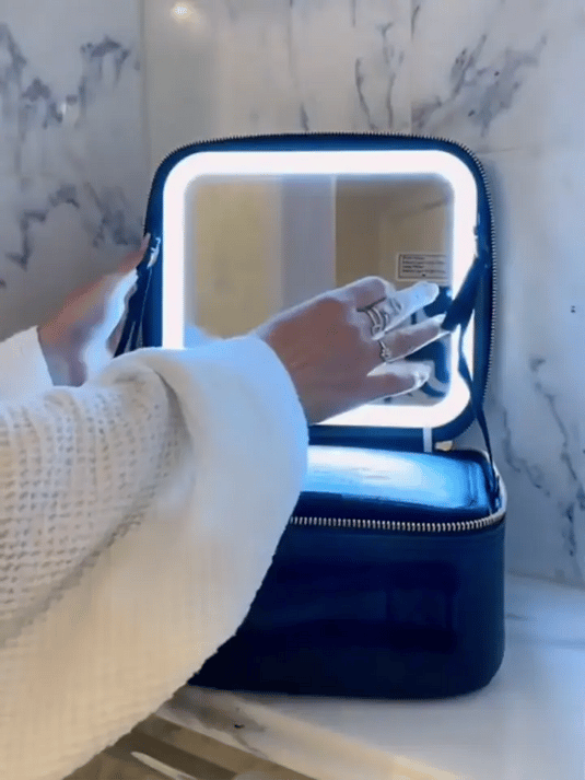 COSMETIQUERA CON ESPEJO LED TOUCH – ILUMINACIÓN PROFESIONAL PORTÁTIL